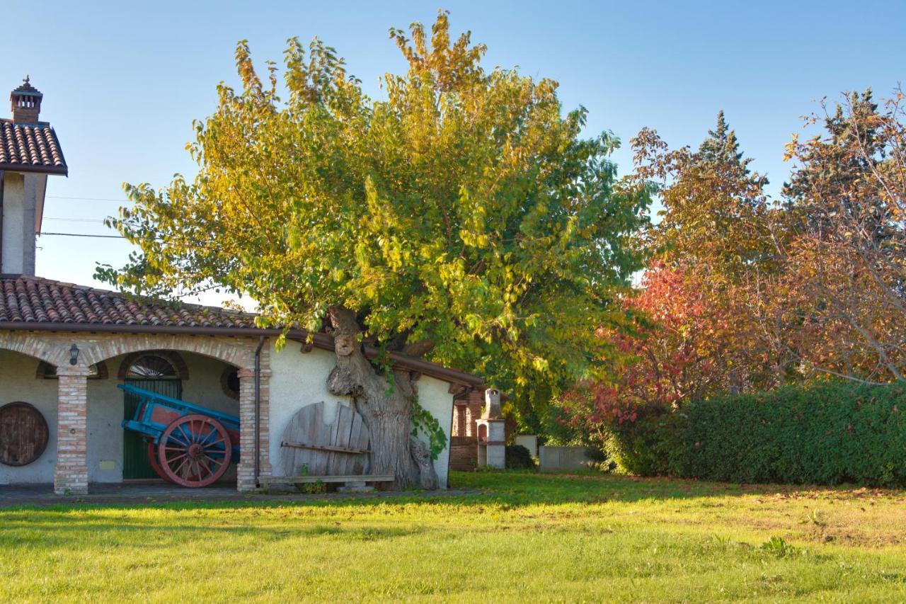 La Fattoria Guest House SantʼArcangelo di Romagna Eksteriør bilde